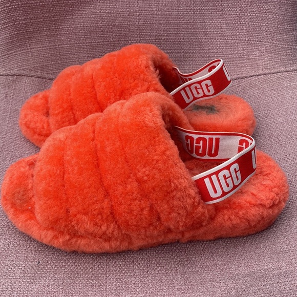 Womens UGG® Fluff Yeah Slide Sandal - Picture 2 of 4